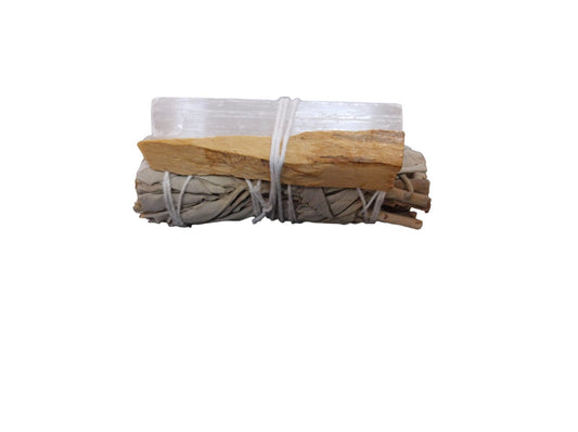 Atado de Salvia Blanca, Selenita y Palo Santo