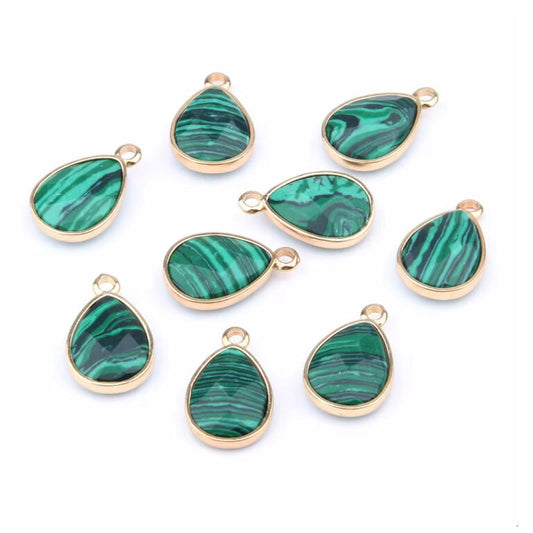 Colgante gota de malaquita